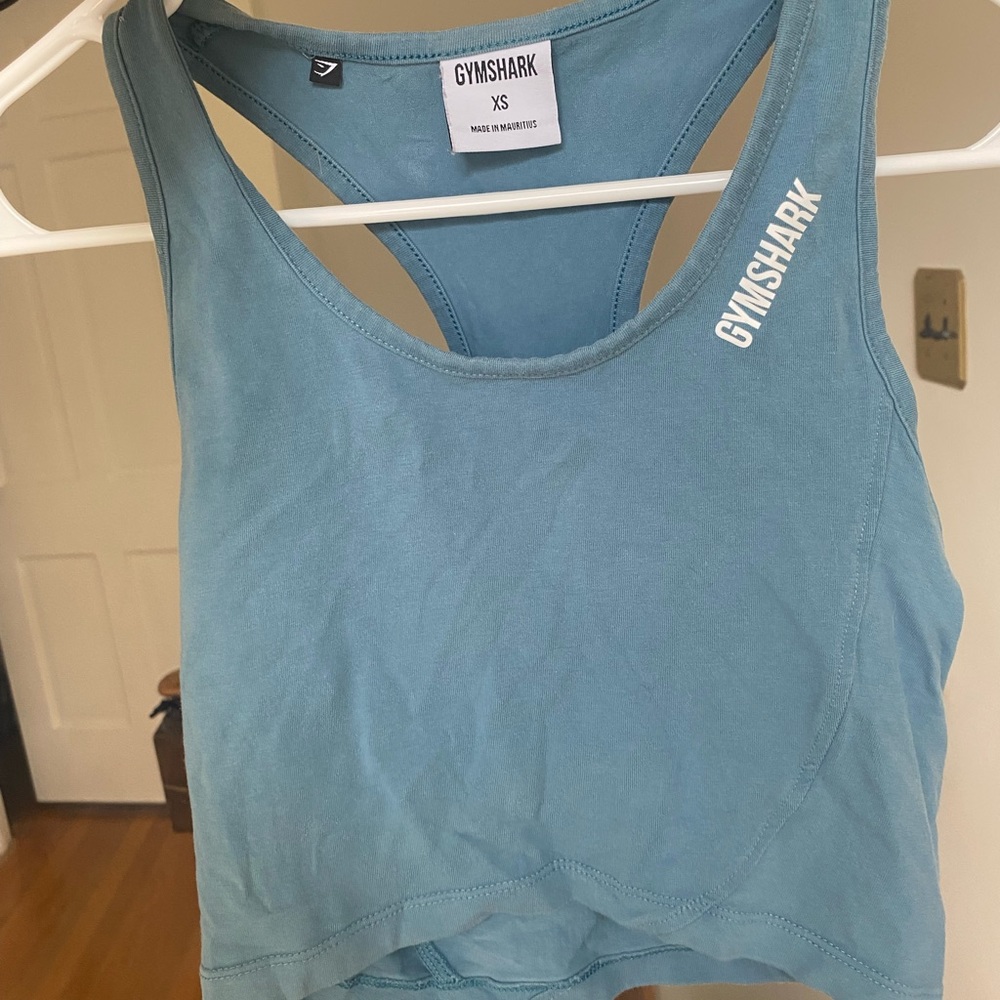 Gymshark crop top. Workout top.
